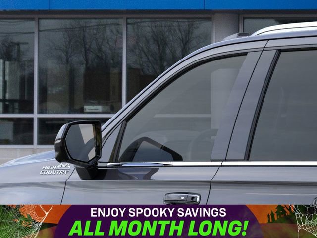 New 2026 Chevrolet Suburban High Country image 12