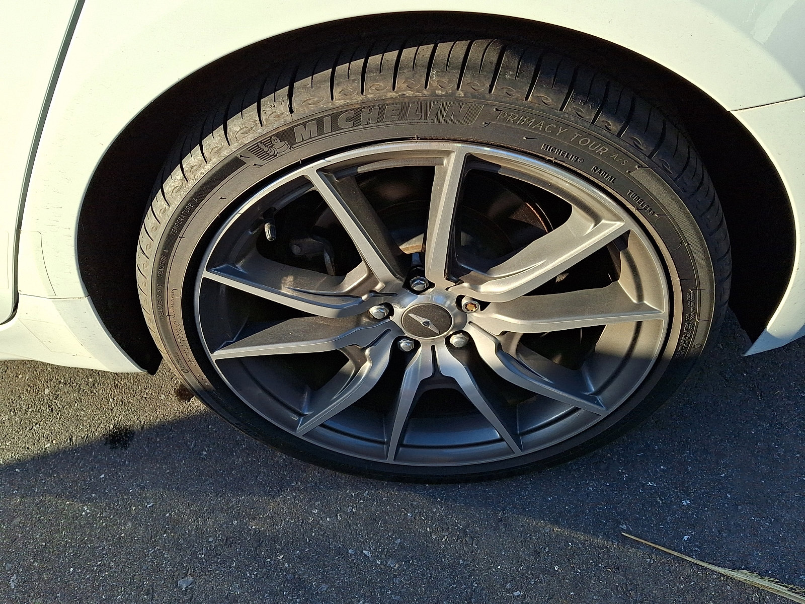 Used 2023 Genesis G70 2.0T AWD/4WD image 8