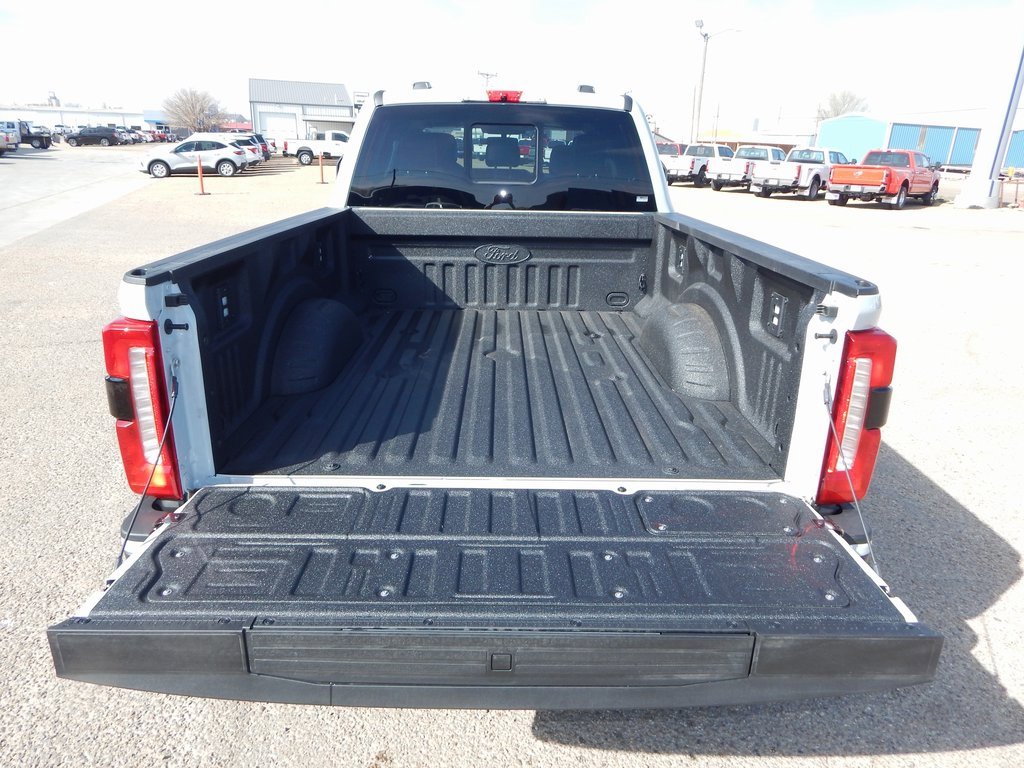 New 2025 Ford F250 Lariat w/ Lariat Ultimate Package image 4