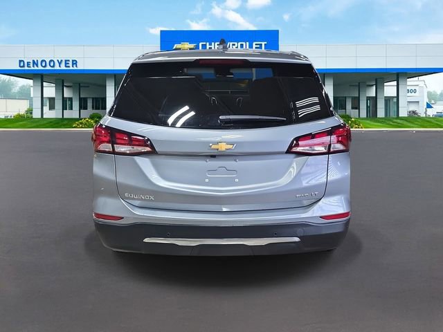 Used 2024 Chevrolet Equinox LT w/ LPO, Floor Liner Package image 9
