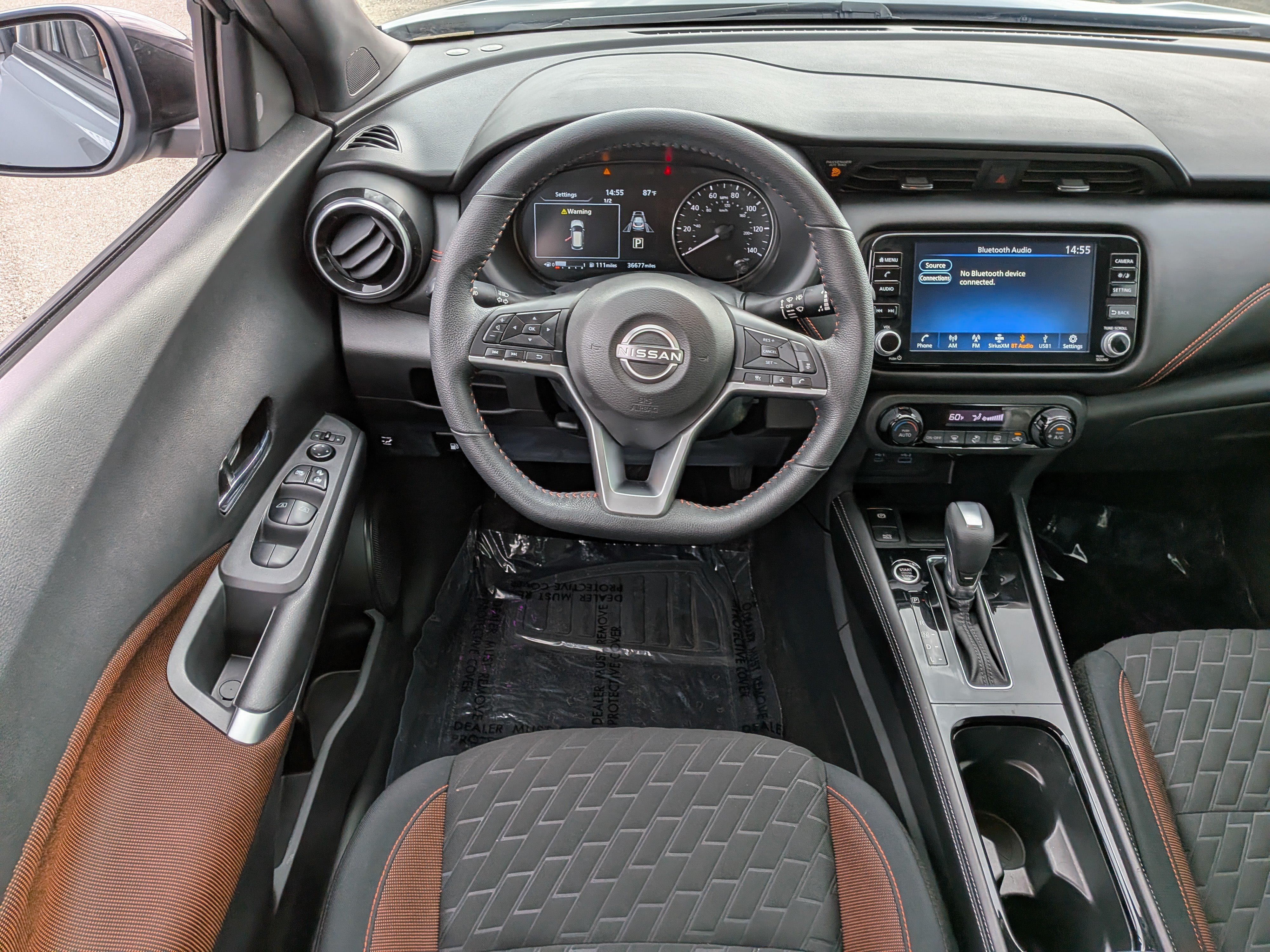 Used 2022 Nissan Kicks SR w/ Interior Electronics Package FWD image 17