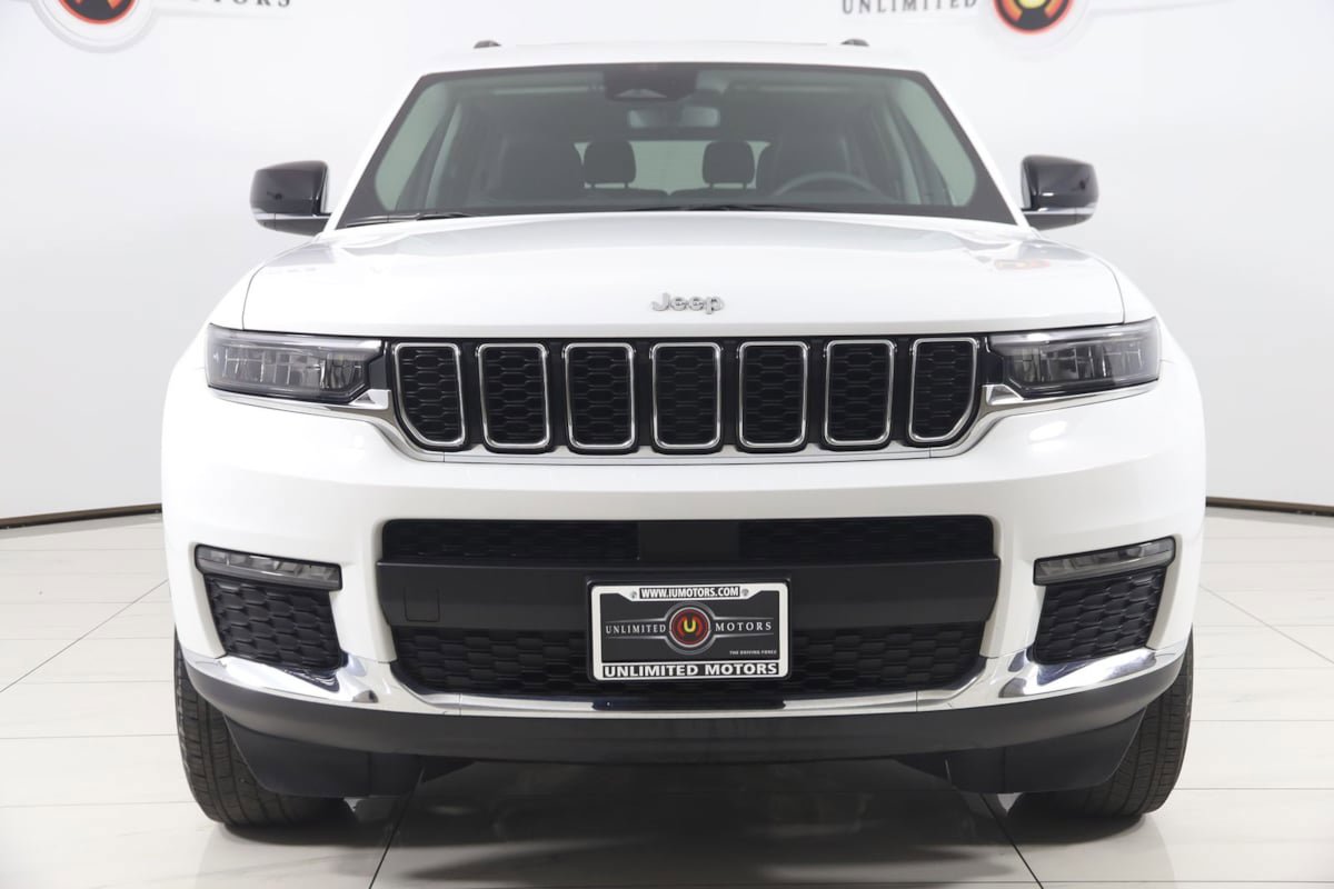 Used 2023 Jeep Grand Cherokee L Limited AWD/4WD image 56