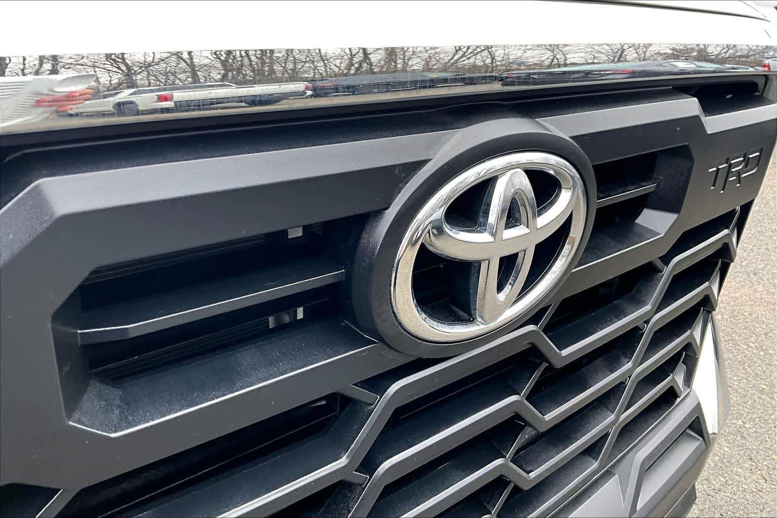Used 2023 Toyota Tundra SR5 w/ TRD Off-Road Package image 28