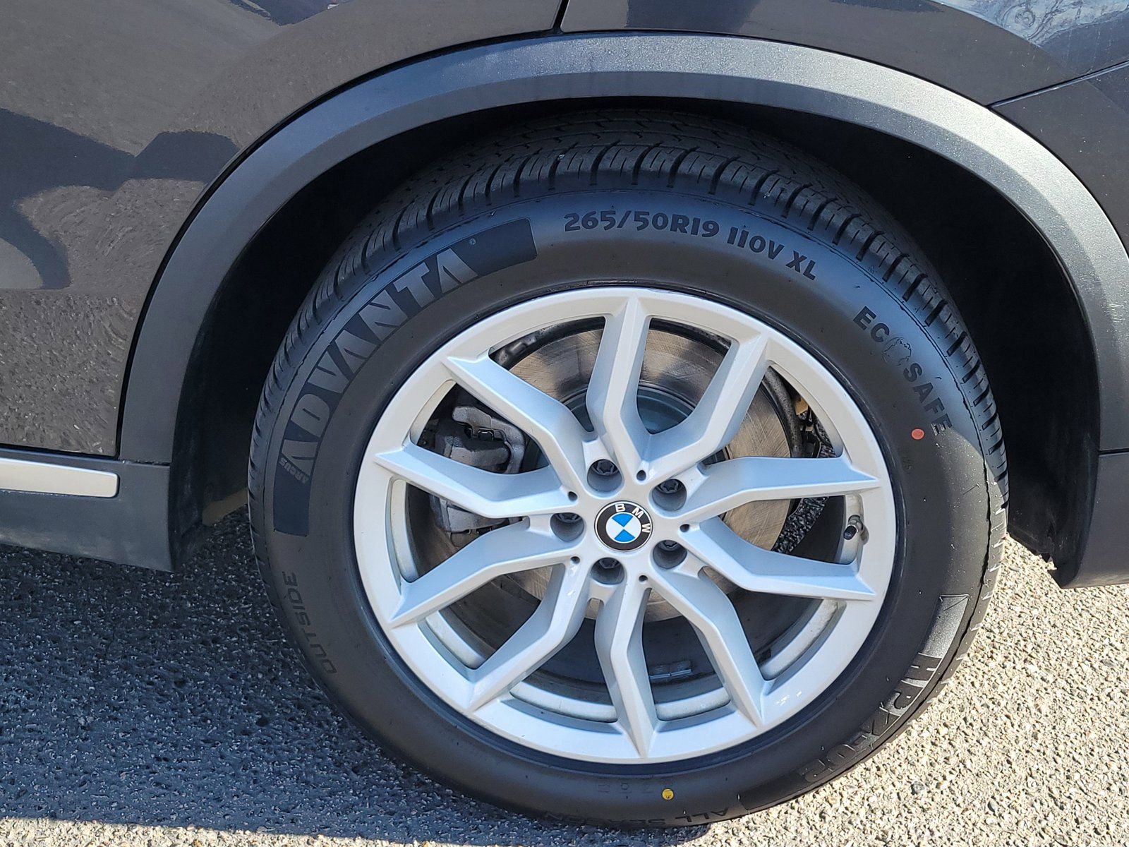 Used 2019 BMW X5 xDrive40i w/ Premium Package 2 image 14