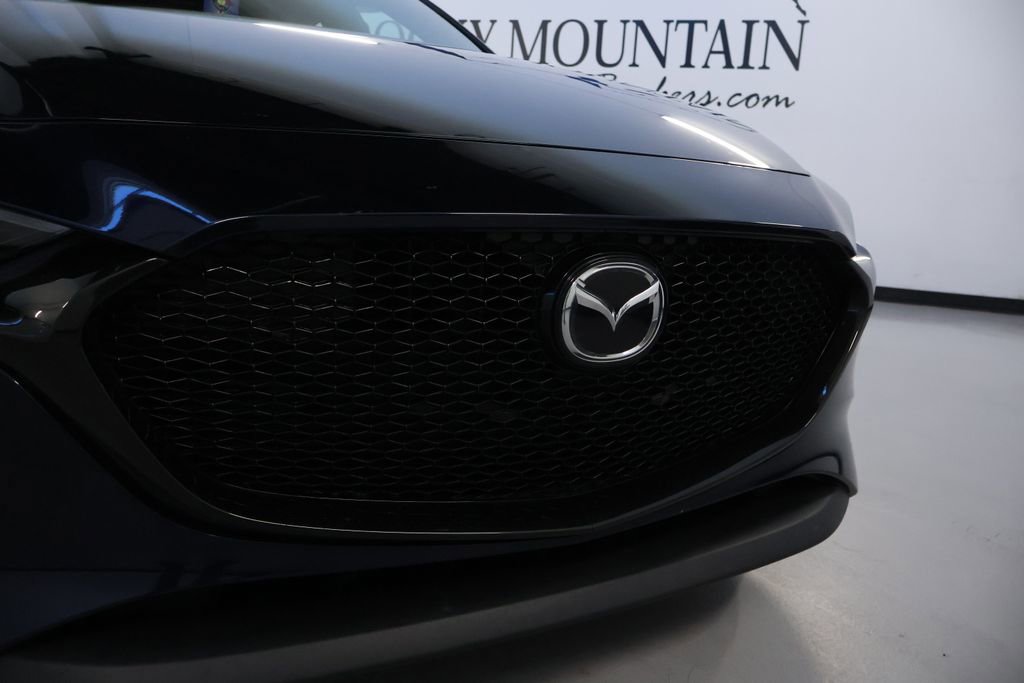 Used 2023 MAZDA MAZDA3 s image 9