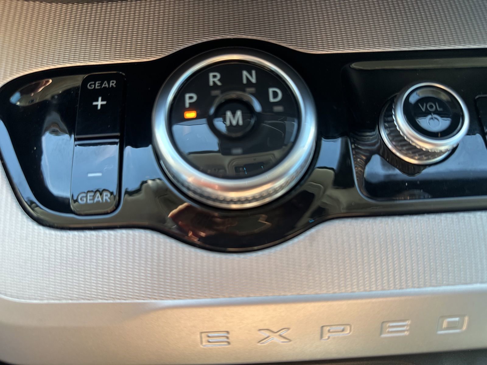 New 2026 Ford Expedition Active image 20