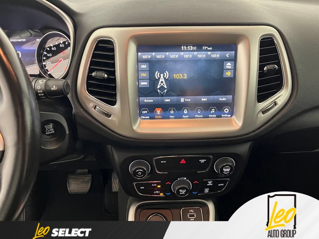 Used 2018 Jeep Compass Latitude w/ Popular Equipment Group AWD/4WD image 19