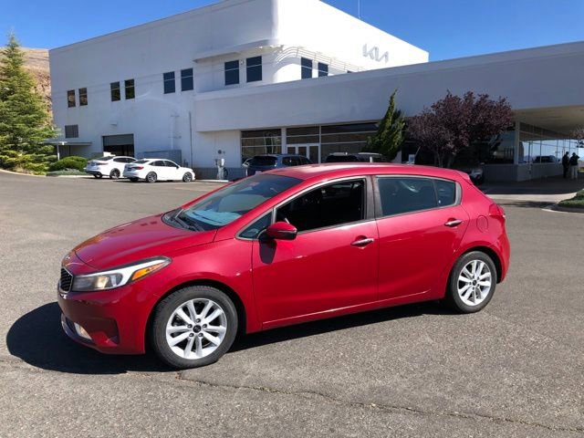 Certified 2017 Kia Forte LX w/ Option Group 020