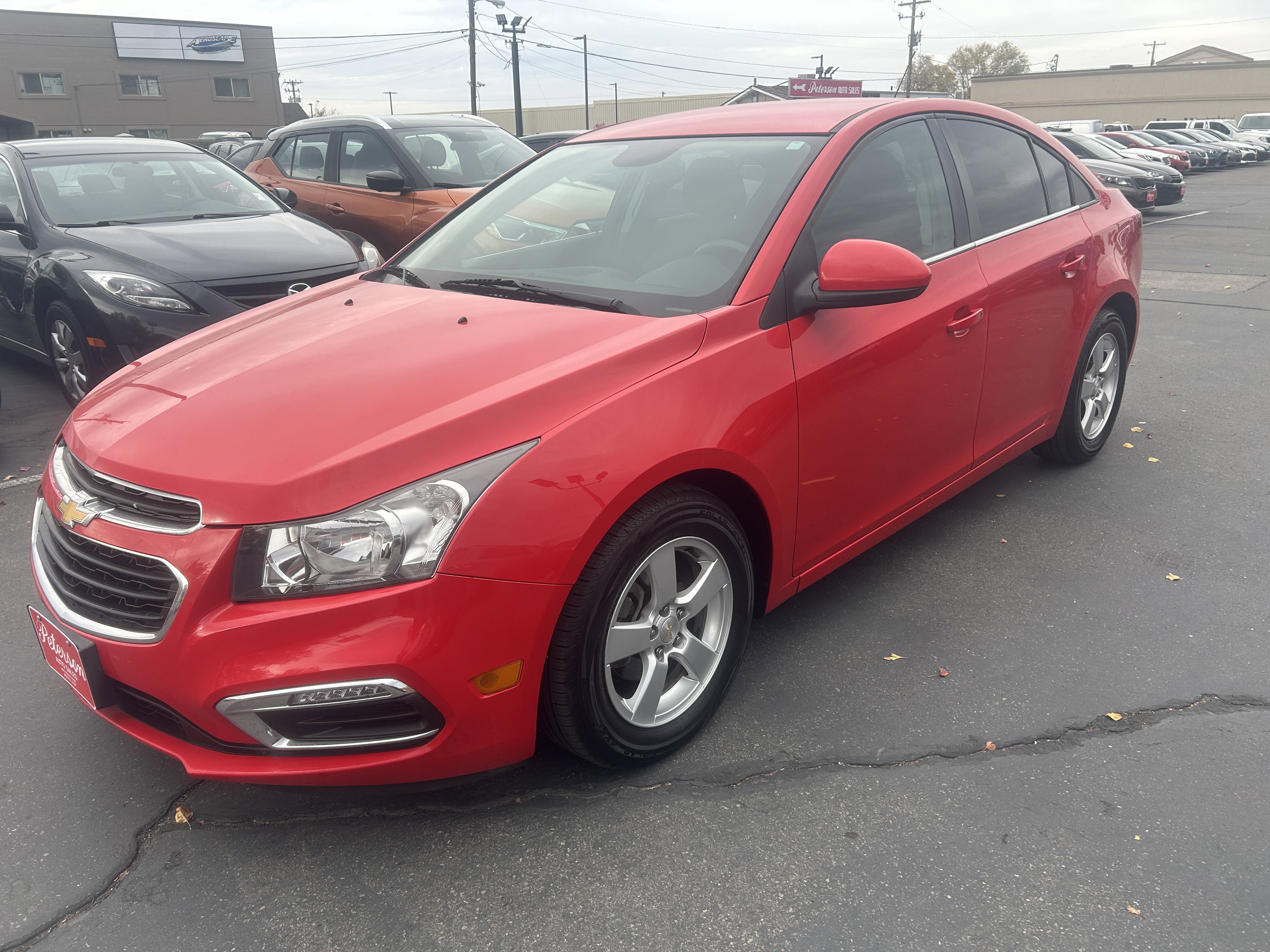 Used 2016 Chevrolet Cruze LT image 2