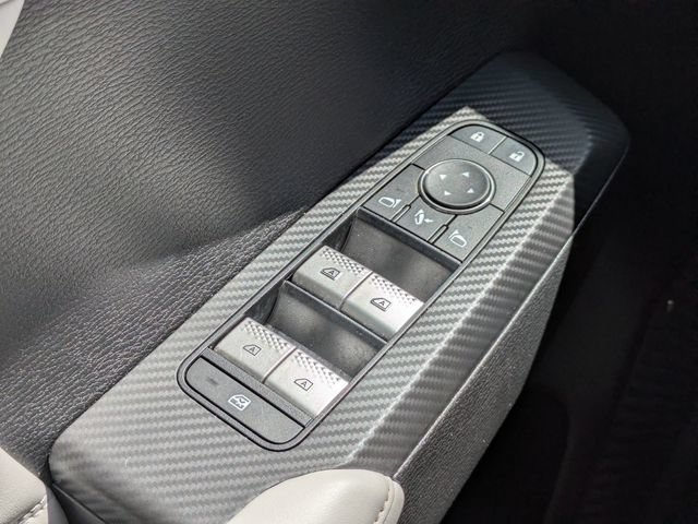 Used 2025 Mitsubishi Outlander SEL FWD image 27