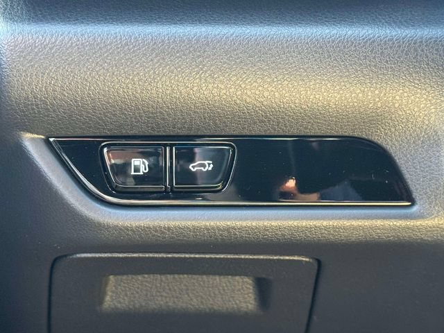Used 2022 Lexus NX 250 AWD image 26
