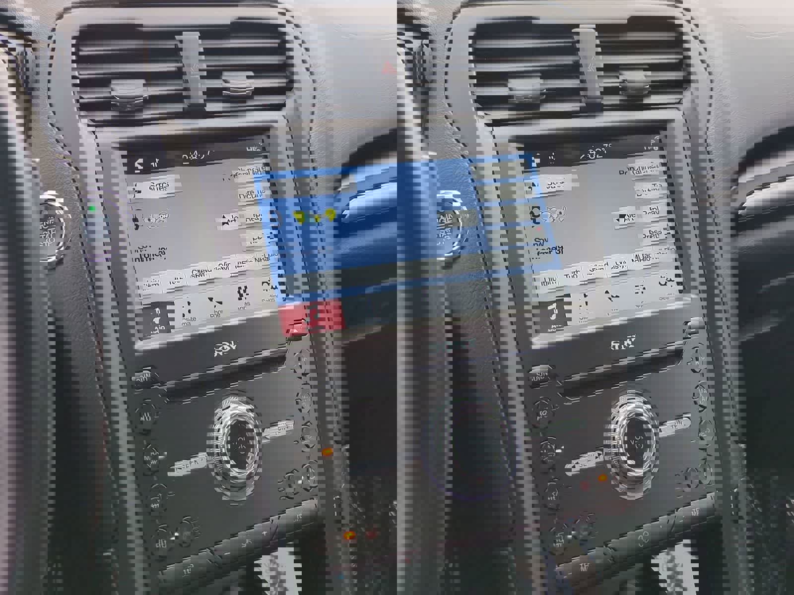 Used 2017 Ford Fusion Titanium image 28