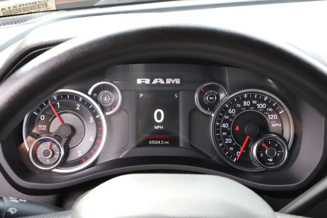 Used 2024 RAM 3500 Tradesman w/ Chrome Appearance Group AWD/4WD image 23