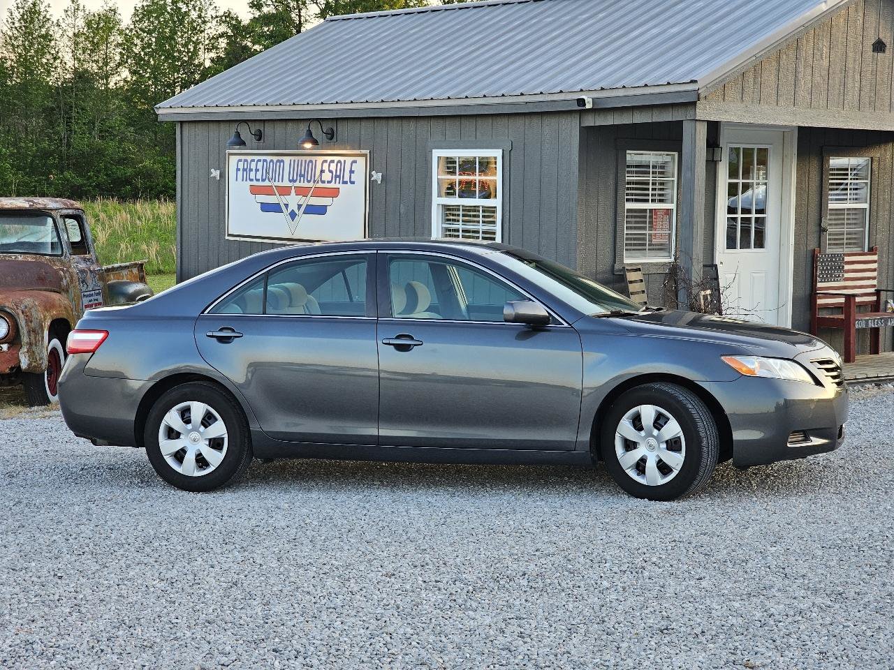 Used 2007 Toyota Camry LE FWD image 11
