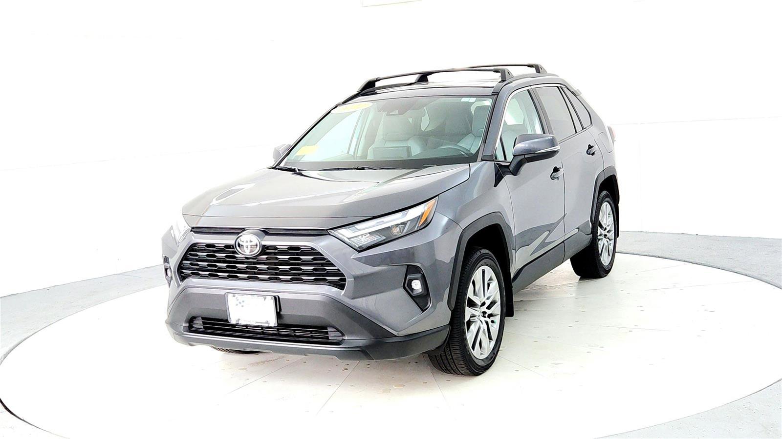 Certified 2022 Toyota RAV4 XLE Premium image 2