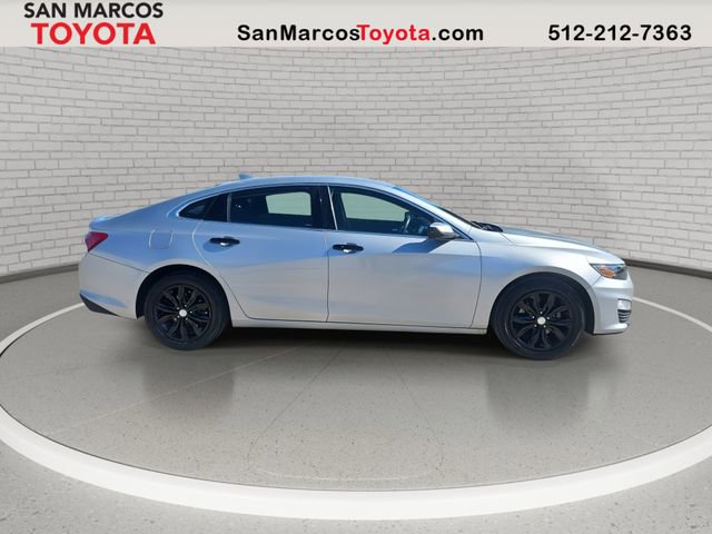 Used 2020 Chevrolet Malibu LT image 4