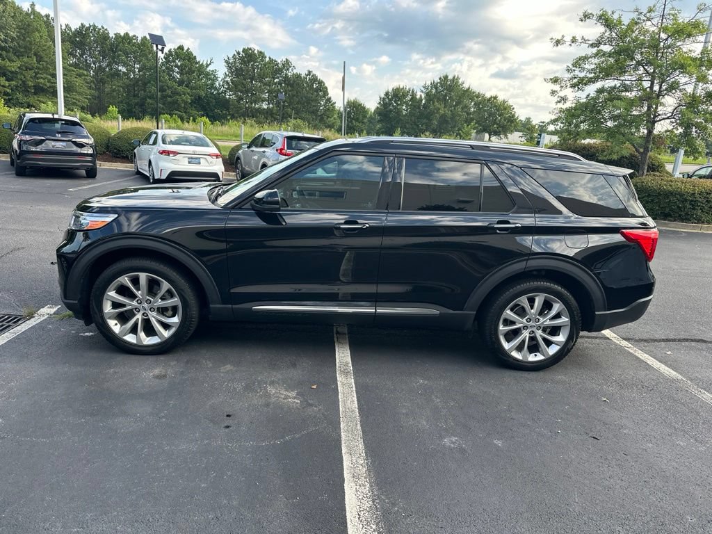 Used 2023 Ford Explorer Platinum w/ Technology Package AWD/4WD image 6