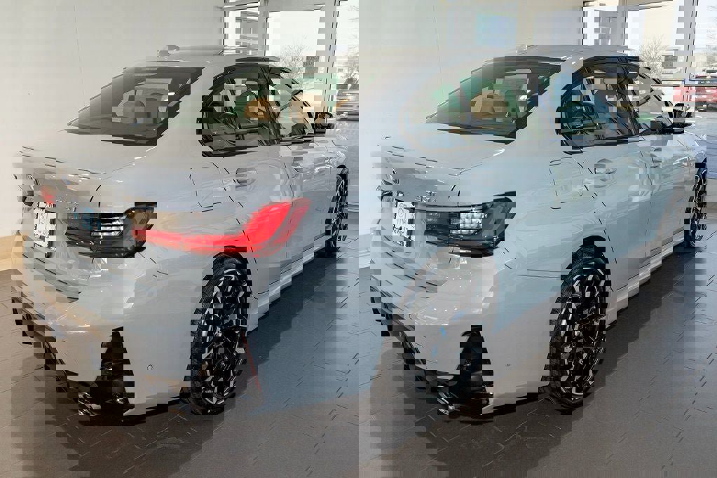 New 2026 BMW 330i xDrive Sedan w/ M Sport Package image 5