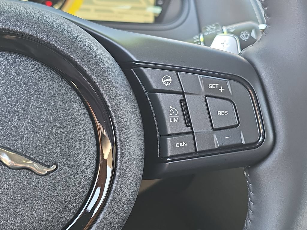 Certified 2024 Jaguar F-TYPE Coupe AWD image 16