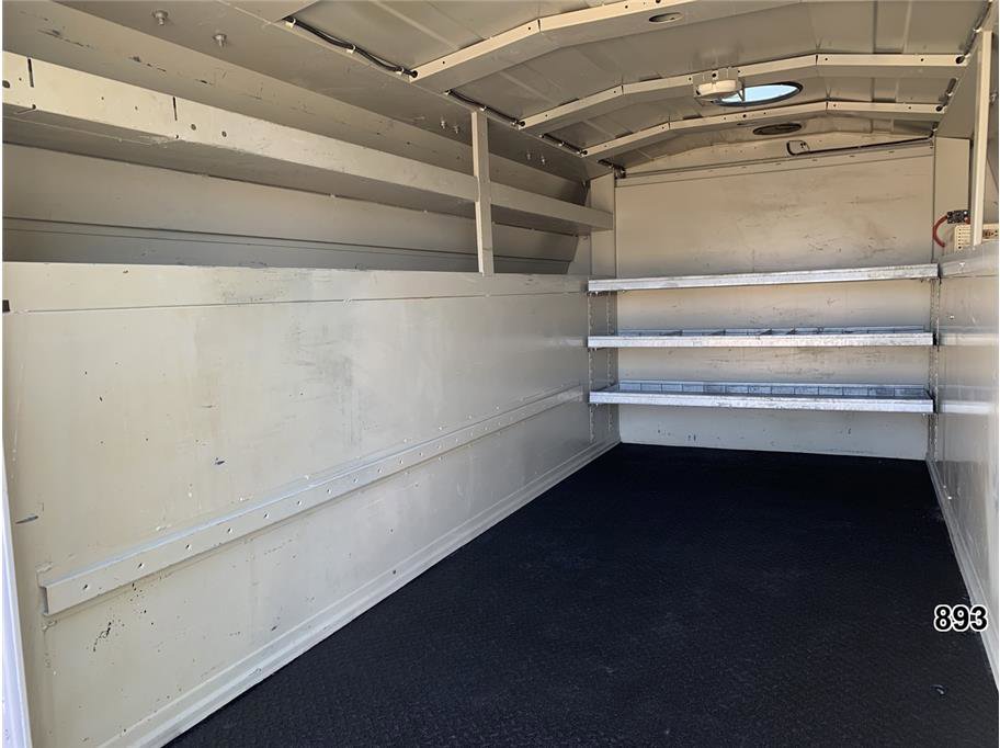 Used 2011 Ford E-350 and Econoline 350 Super Duty w/ PWR Locks & Windows Group image 10