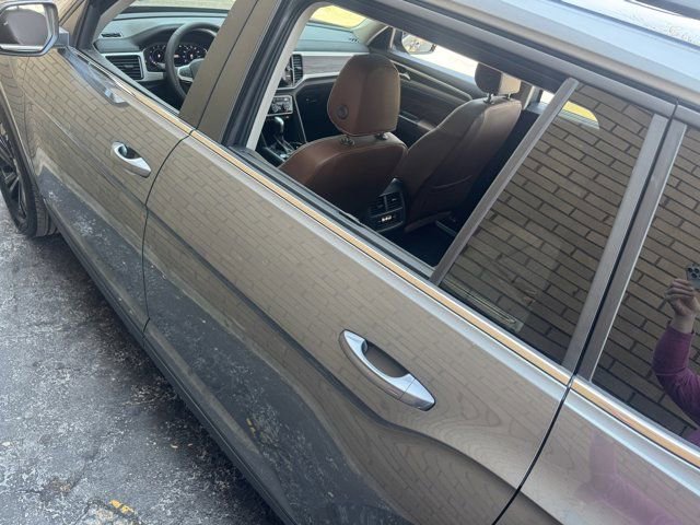 Used 2023 Volkswagen Atlas SE w/ Panoramic Sunroof Package image 28