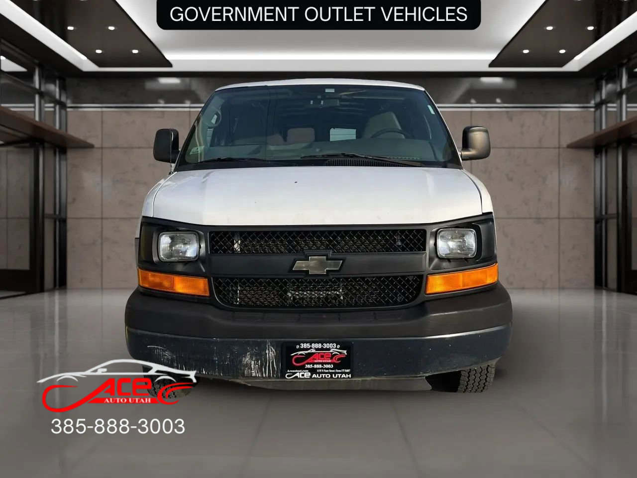Used 2010 Chevrolet Express 2500 Extended image 2