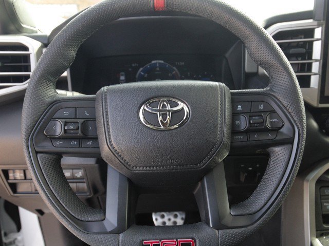 Used 2025 Toyota Sequoia Limited w/ TRD Off-Road Package AWD/4WD image 20