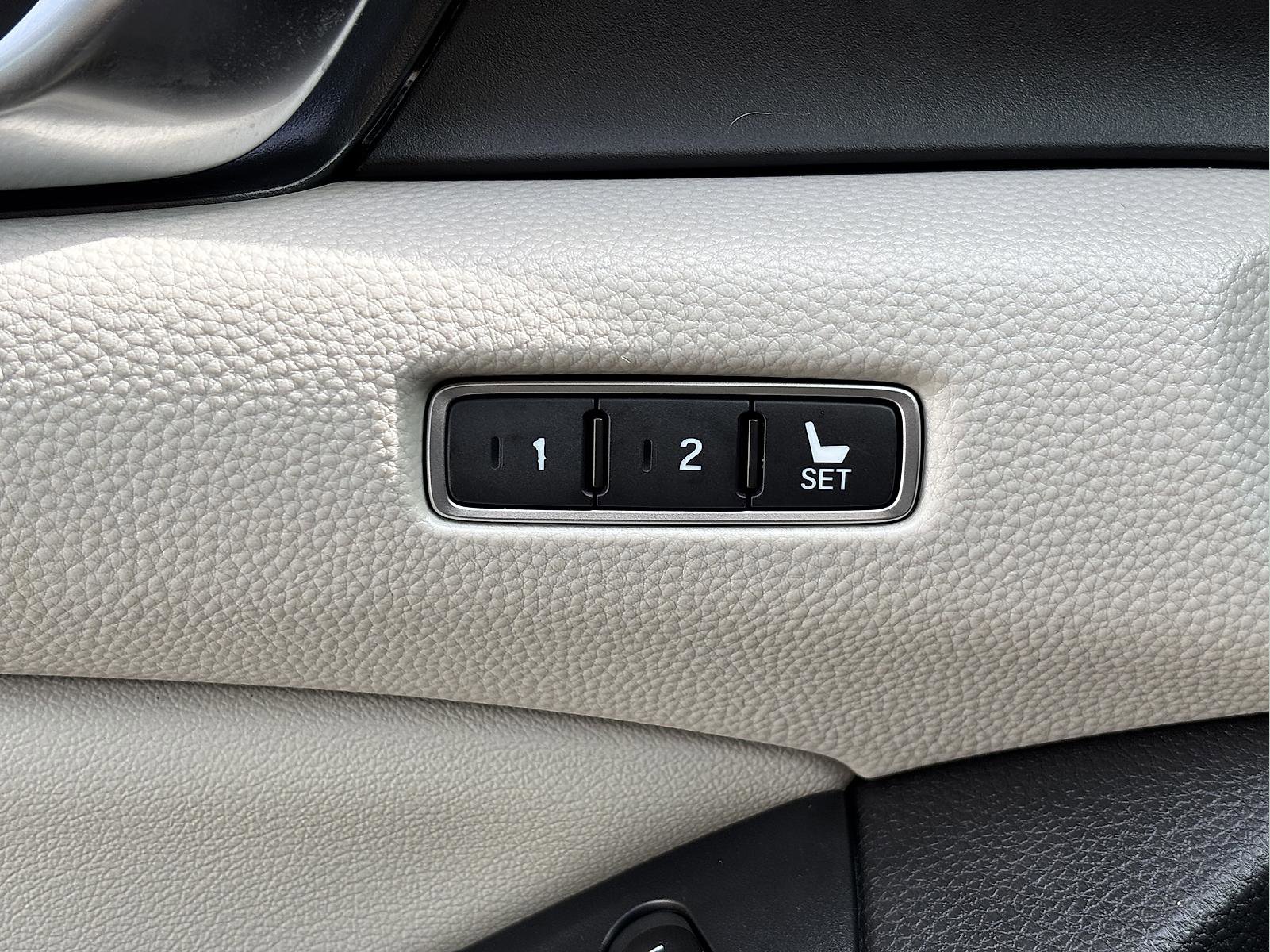 Certified 2019 Honda Accord EX-L image 16