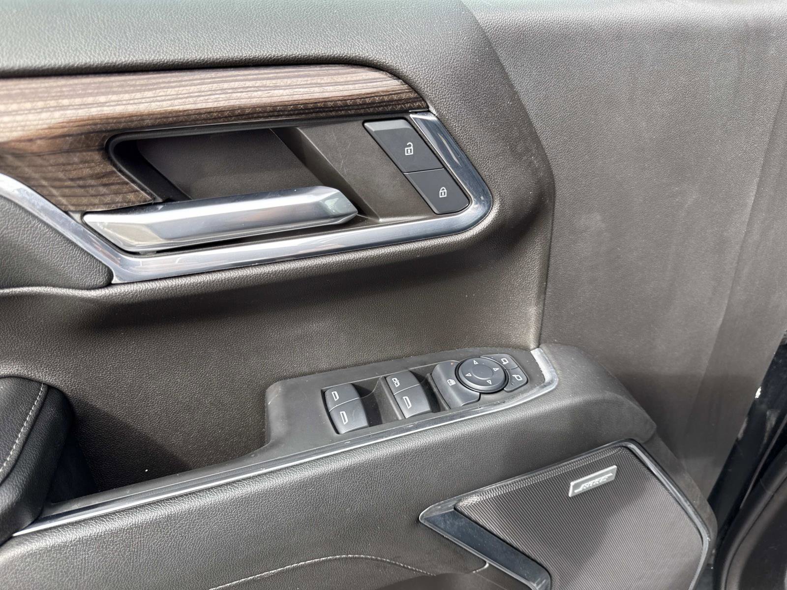 Used 2024 Chevrolet Silverado 1500 LT Trail Boss w/ Convenience Package II image 18