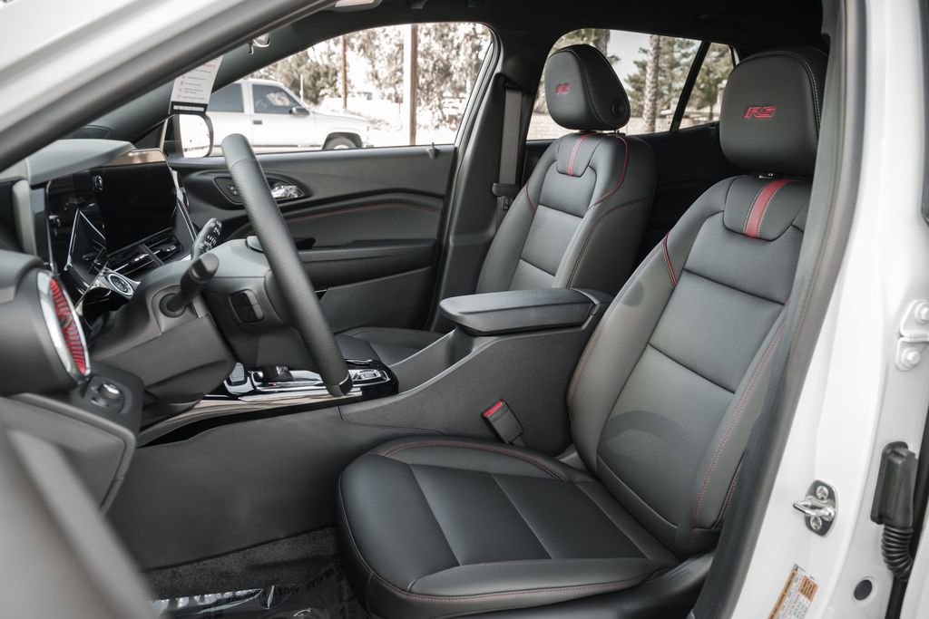 New 2026 Chevrolet Trax RS w/ Driver Confidence Package FWD image 16