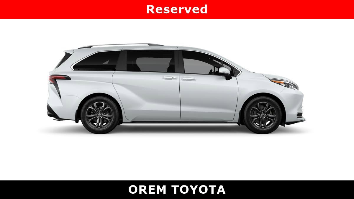 New 2026 Toyota Sienna Platinum image 12