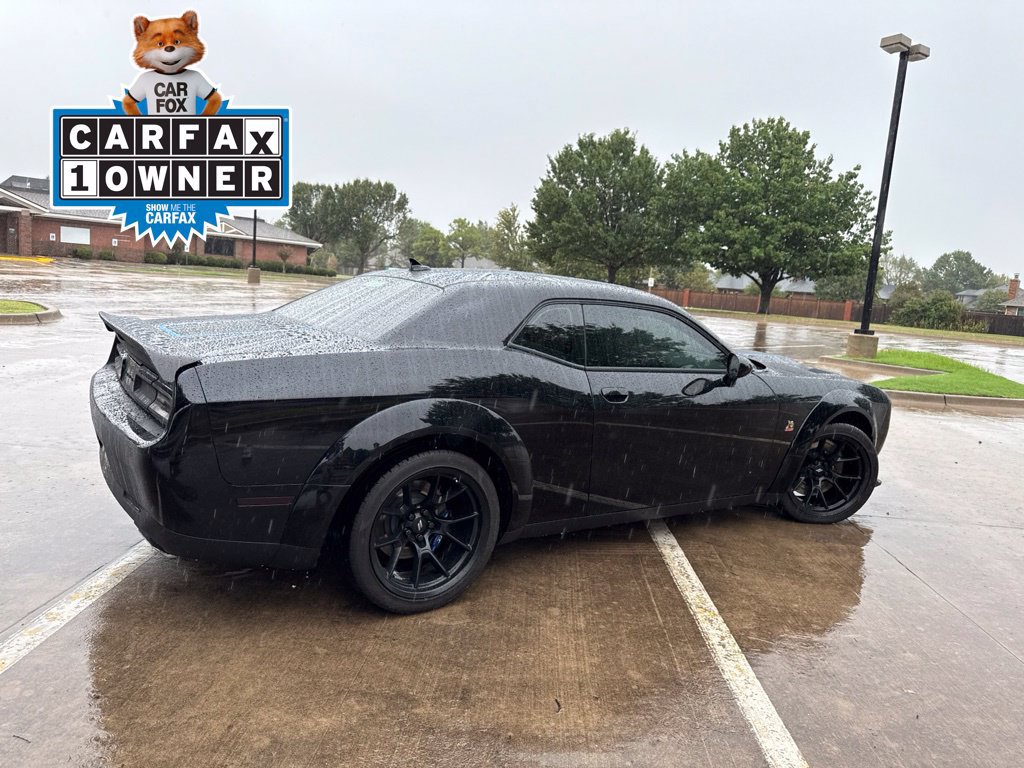 Used 2023 Dodge Challenger R/T Scat Pack RWD image 3