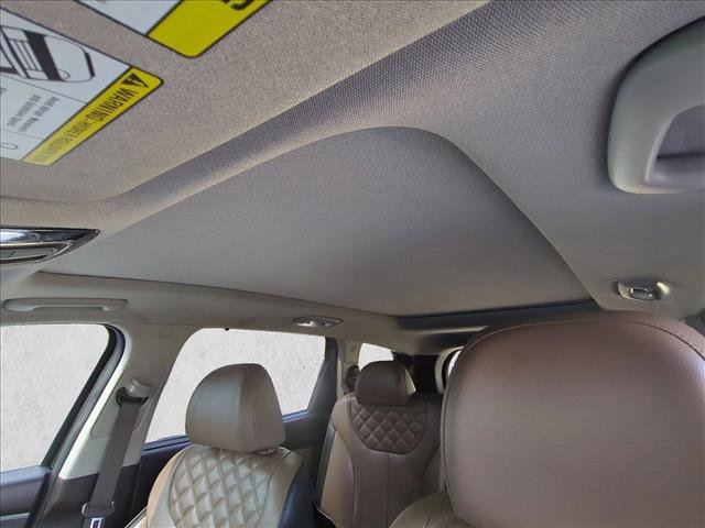 Used 2022 Hyundai Santa Fe Limited image 16