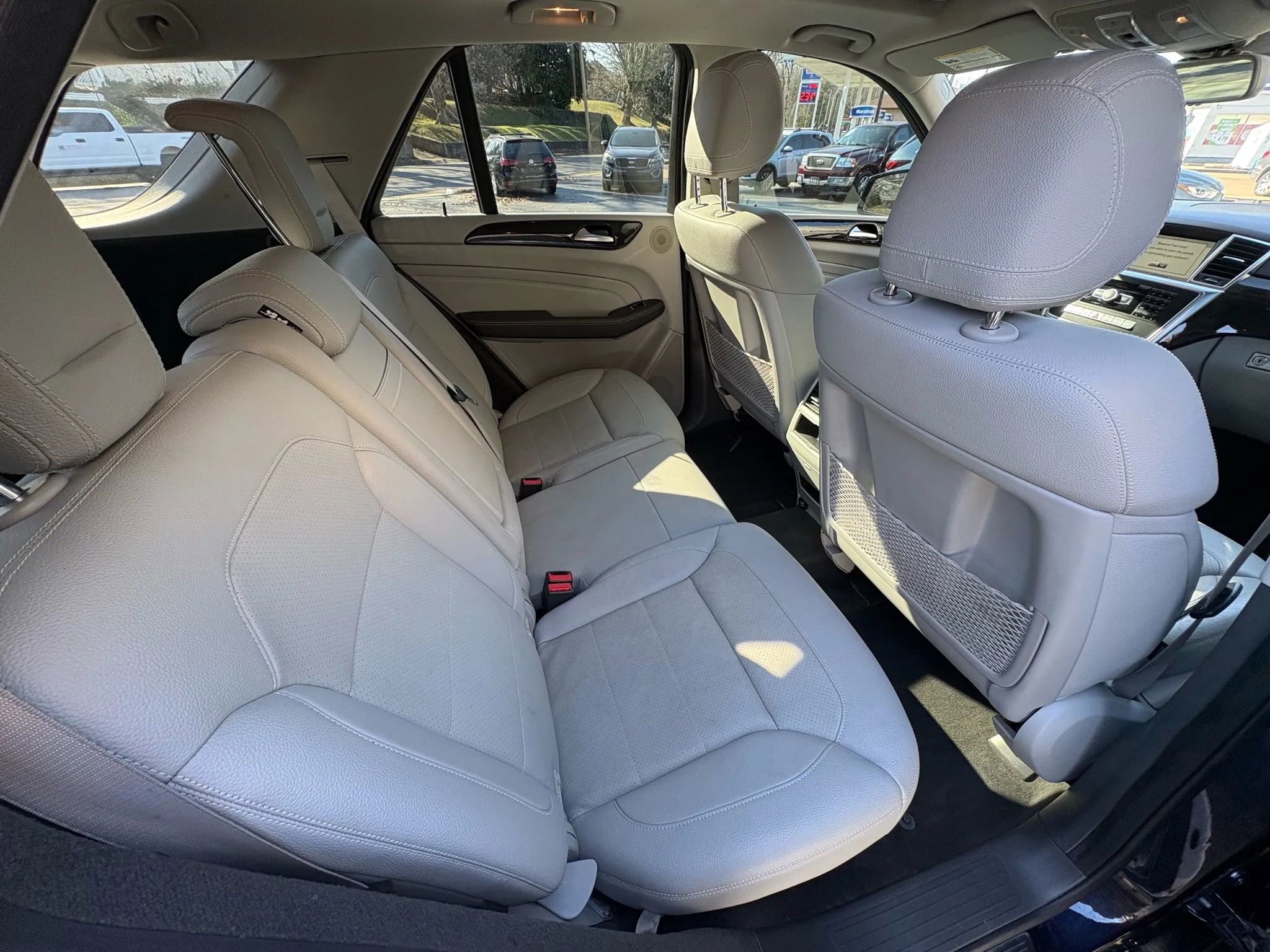 Used 2015 Mercedes-Benz ML 350 4MATIC image 18