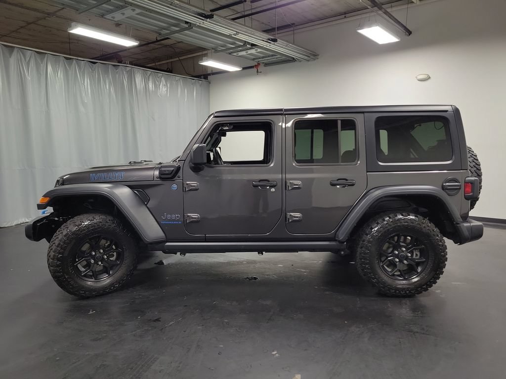Used 2024 Jeep Wrangler Unlimited AWD/4WD image 5