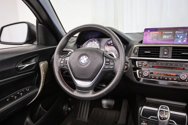 Used 2018 BMW 230i Convertible w/ Premium Package image 4