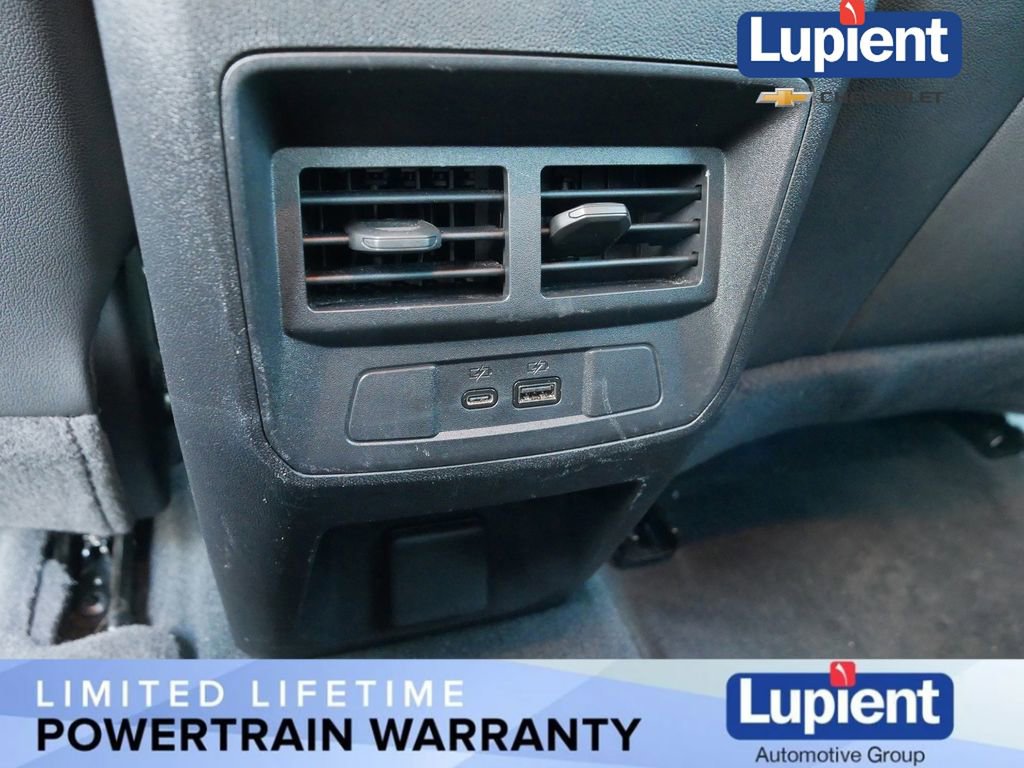 Used 2025 GMC Canyon AT4 w/ AT4 Premium Package image 19