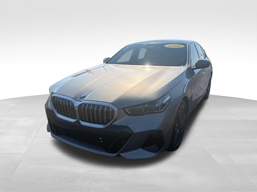 Used 2026 BMW 550e xDrive w/ Executive Package AWD/4WD image 18