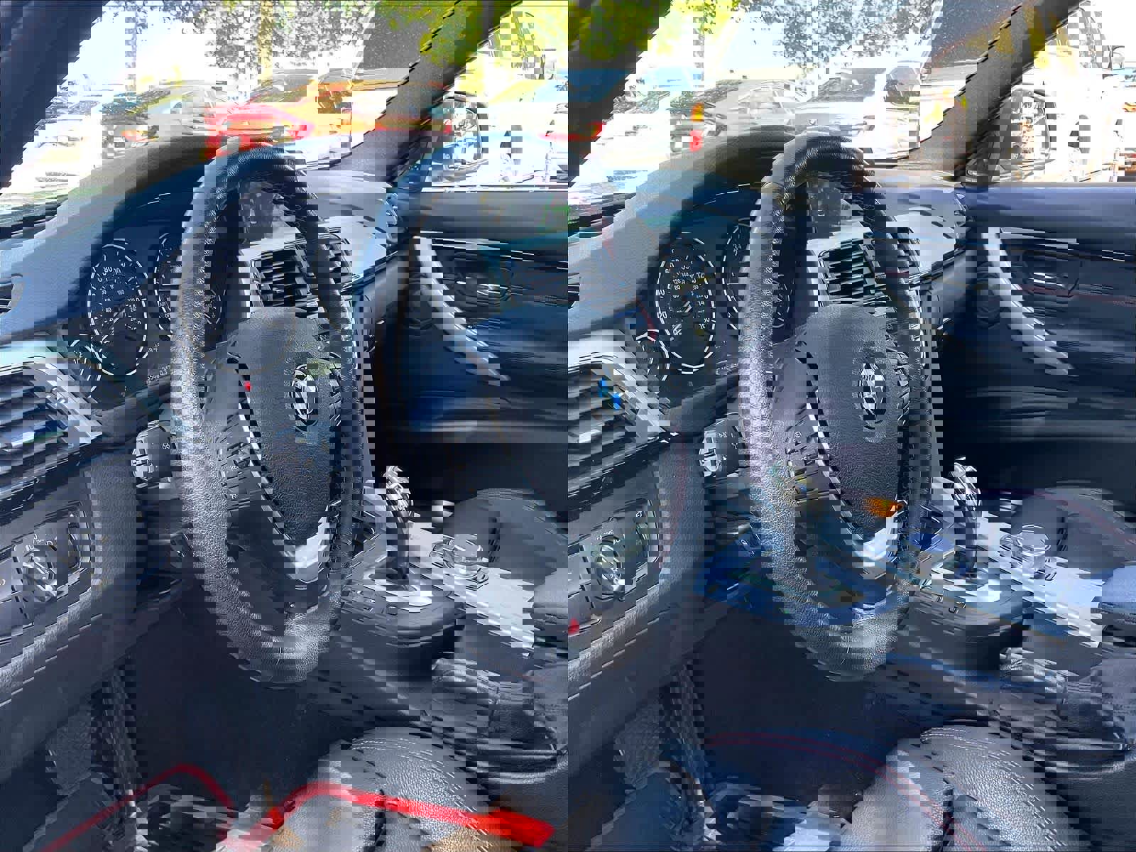 Used 2017 BMW 330i xDrive Sedan AWD/4WD image 15