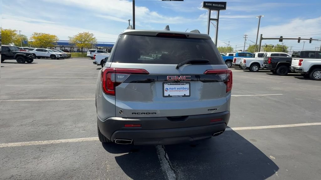 Used 2023 GMC Acadia SLT w/ Elevation Edition AWD/4WD image 7
