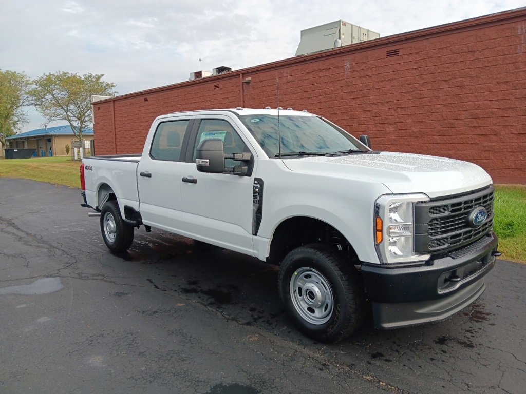 New 2026 Ford F250 XL image 1