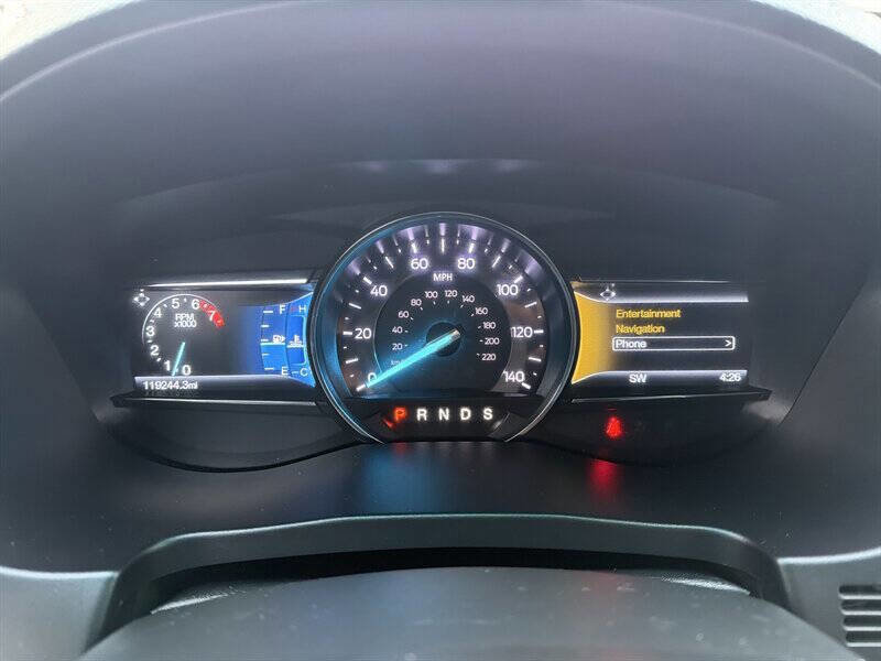 Used 2017 Ford Explorer Sport w/ Equipment Group 401A image 29