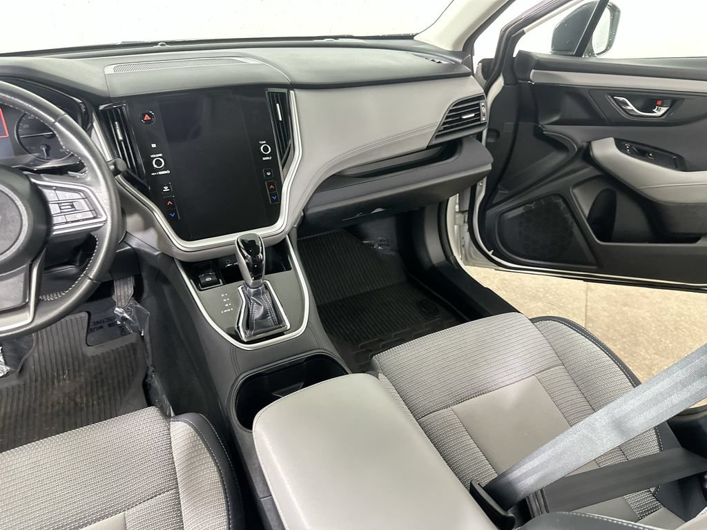 Used 2024 Subaru Outback Premium AWD/4WD image 21