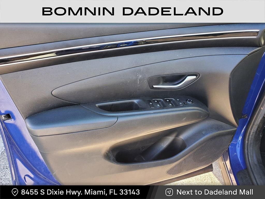 Used 2022 Hyundai Tucson SE image 13