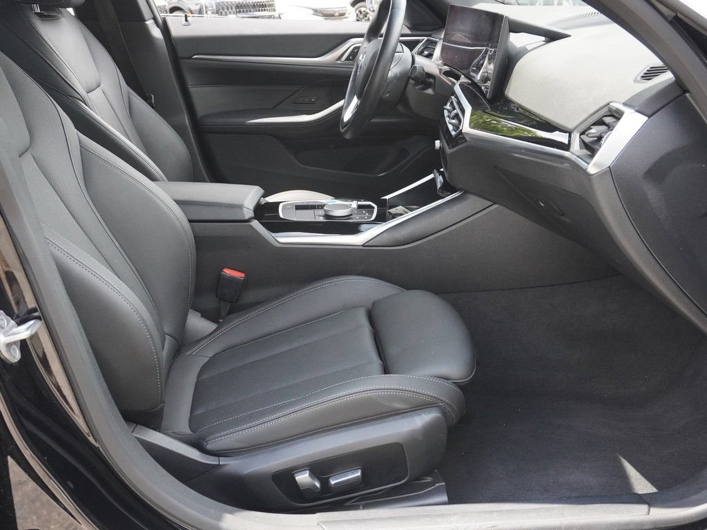 Used 2023 BMW i4 eDrive35 w/ Premium Package RWD image 29