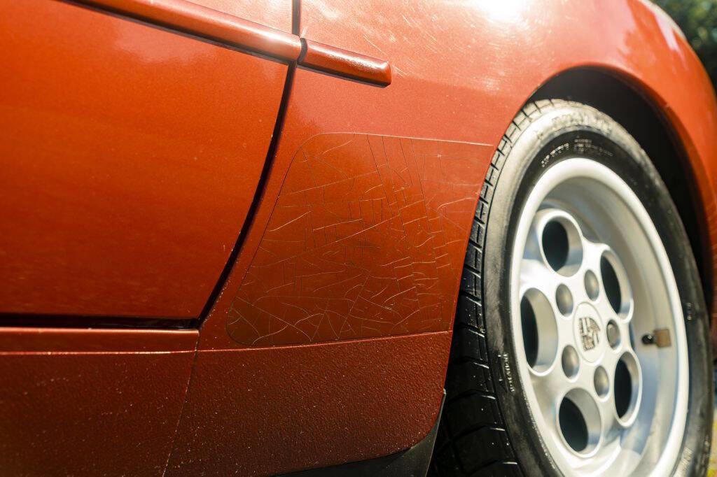 Used 1986 Porsche 944 Turbo image 25