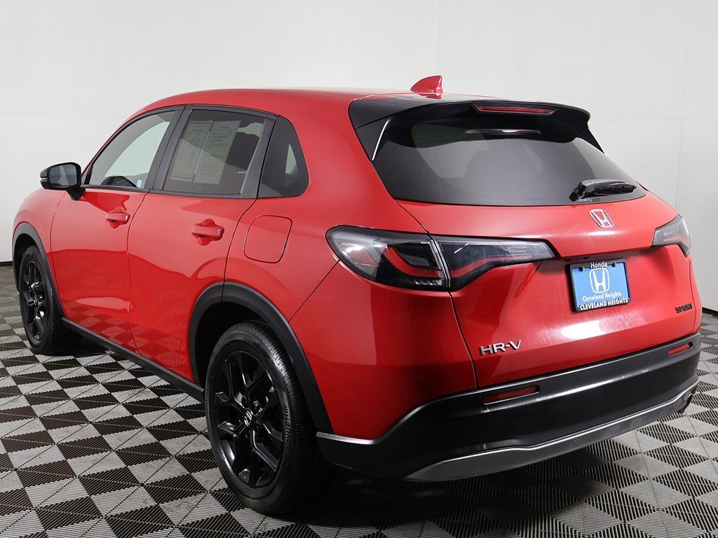 Used 2023 Honda HR-V Sport image 8