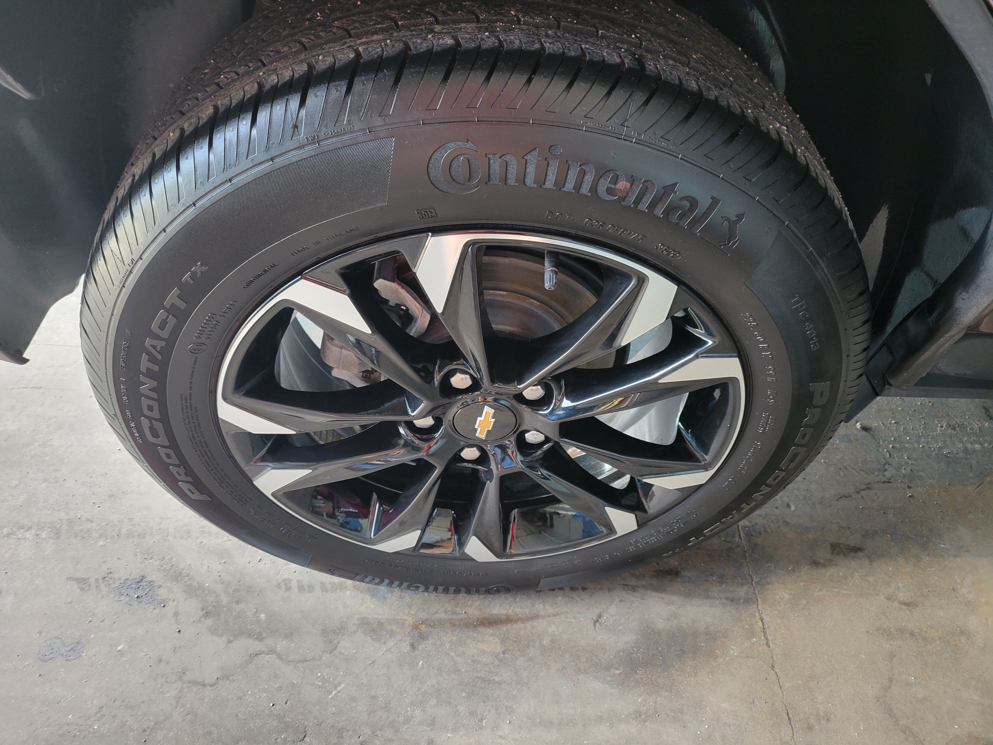Certified 2023 Chevrolet TrailBlazer LT w/ Convenience Package FWD image 37