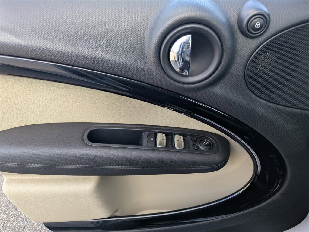 Used 2014 MINI Cooper Countryman S image 25