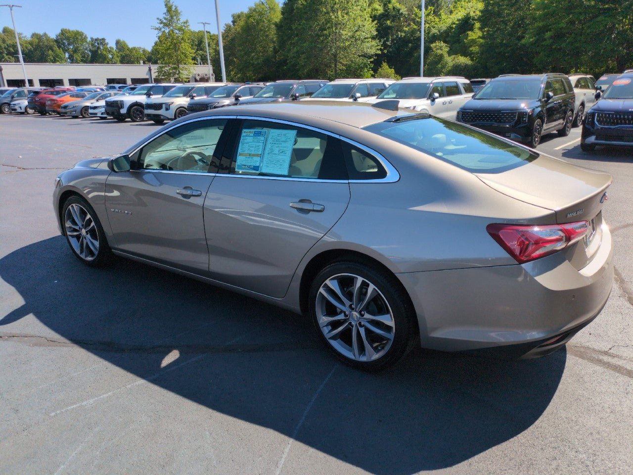 Used 2024 Chevrolet Malibu LT FWD image 5